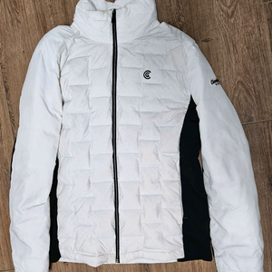 클리브랜드 골프웨어 패딩 여성 구스 점퍼 팝니다