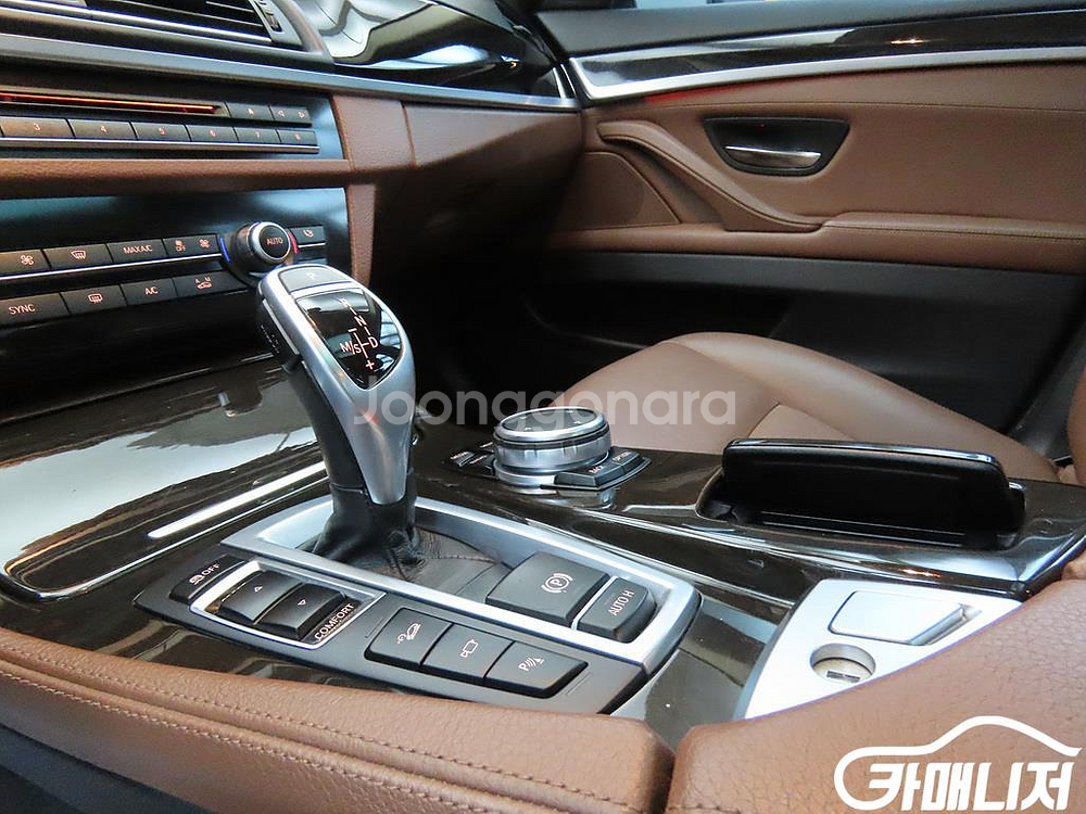 [BMW]5시리즈 (F10) 528i xDrive #앱--9