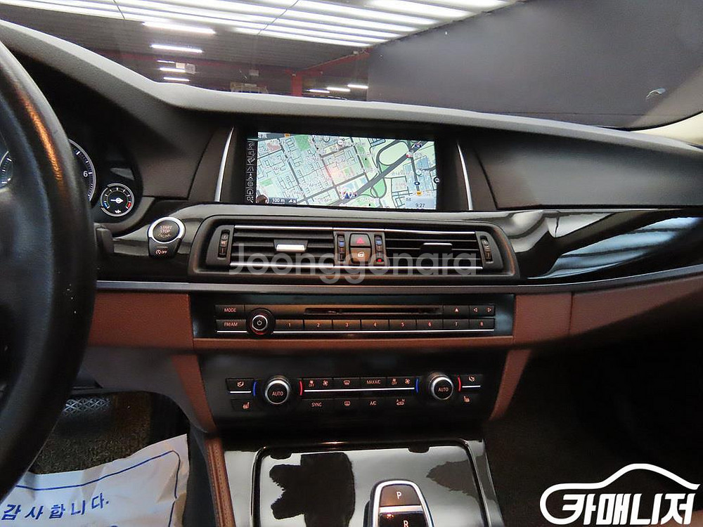 [BMW]5시리즈 (F10) 528i xDrive #앱--8