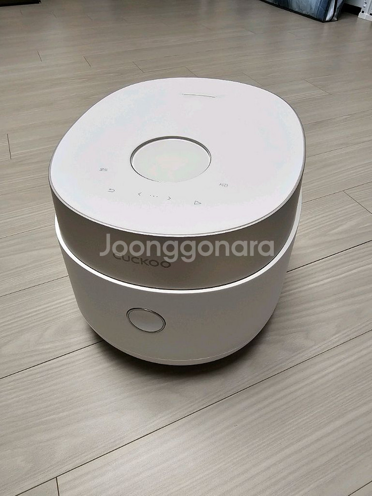 [거의새것] CUCKOO 쿠쿠 6인용 밥솥 CR-068--0
