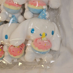 산리오 시나모롤 생일케이크 키링 인형 새상품 (10개)