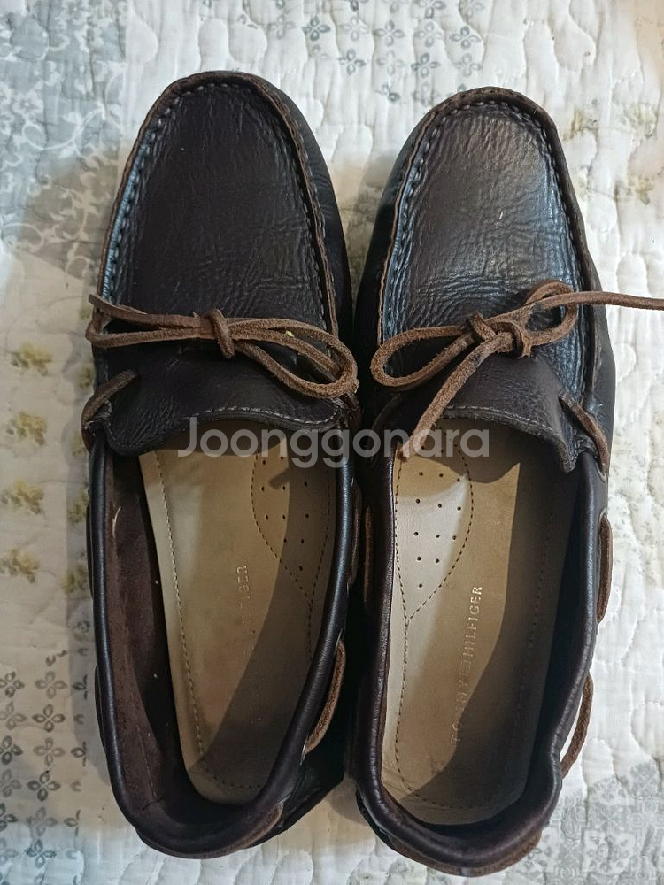 토미힐피거 스웨이드 260 2만원에 판매합니다--1