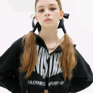 러브이즈트루 크롭 후드집업 블랙 3.0