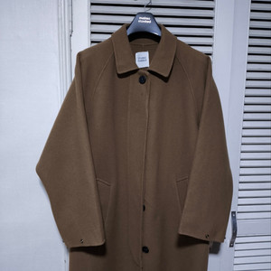 85 톰보이 스튜디오 발마칸 코트