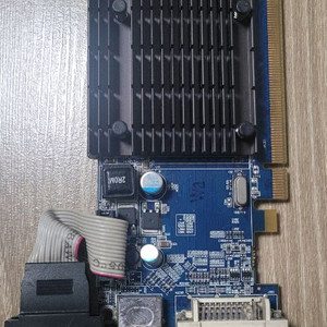 라데온 HD 4350 DDR2 256M 그래픽카드