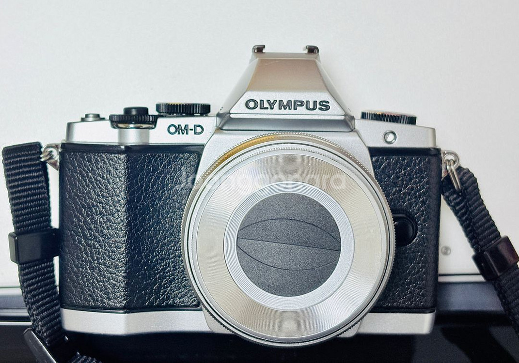 올림푸스 OM-D E-M5 14-42 전동줌 팝니다--0