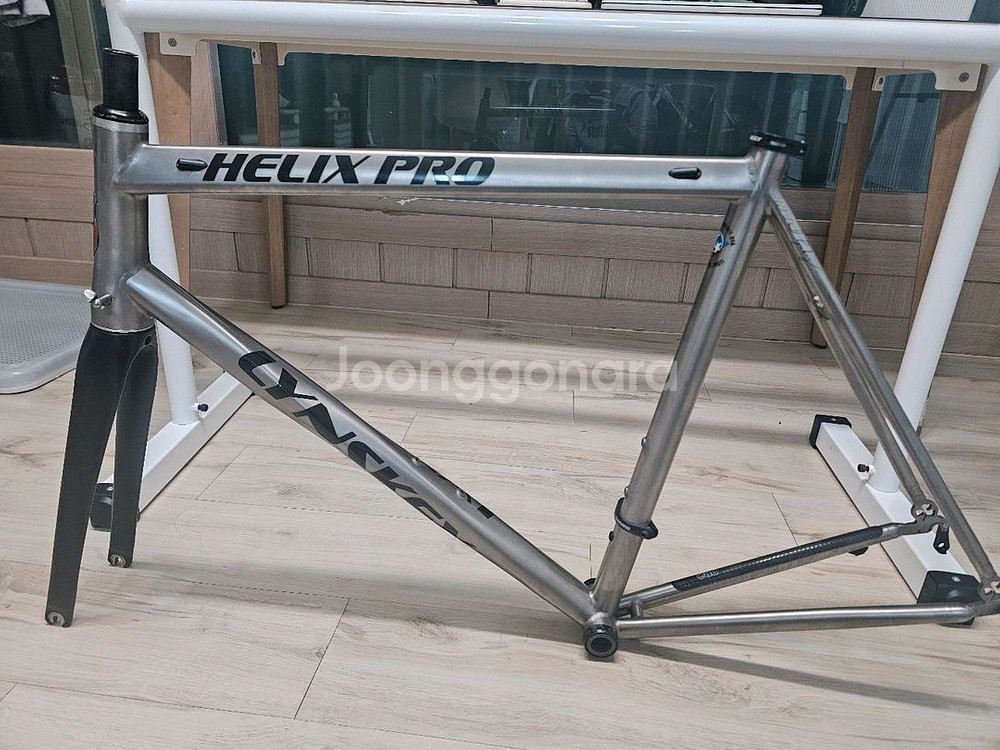 린스키 최상급 티타늄 프레임 판매합니다--0