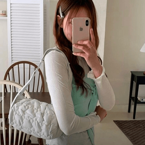 새상품) 앨리스마샤 에린 미니 퀄팅백 - White