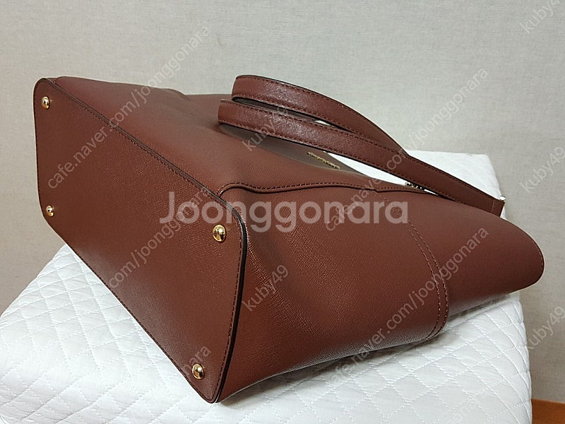 정품)캘빈클라인 하이든 사피아노 체인 쇼퍼백/새것수준--8