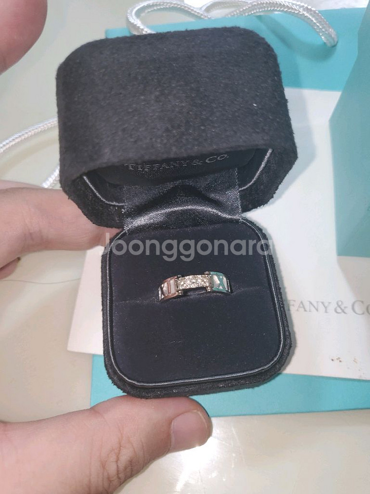 정품 18k 티파니앤코 아틀라스 3p 다이아링 팝니다--1