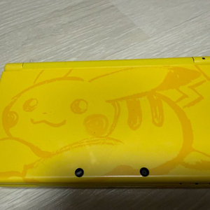 닌텐도 3ds xl 피카츄 에디션 한정판