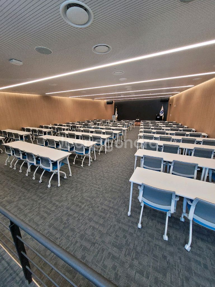 퍼시스 강의용테이블 CBR015B 판매합니다--0