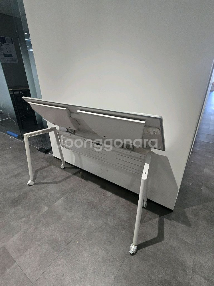 퍼시스 강의용테이블 CBR015B 판매합니다--7