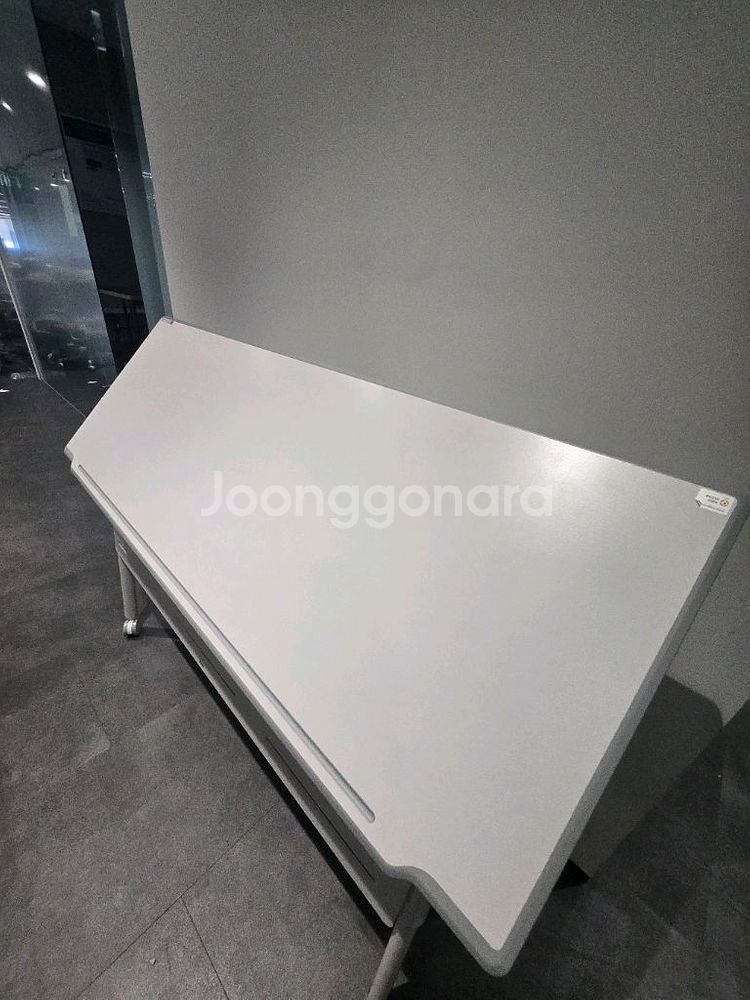 퍼시스 강의용테이블 CBR015B 판매합니다--8