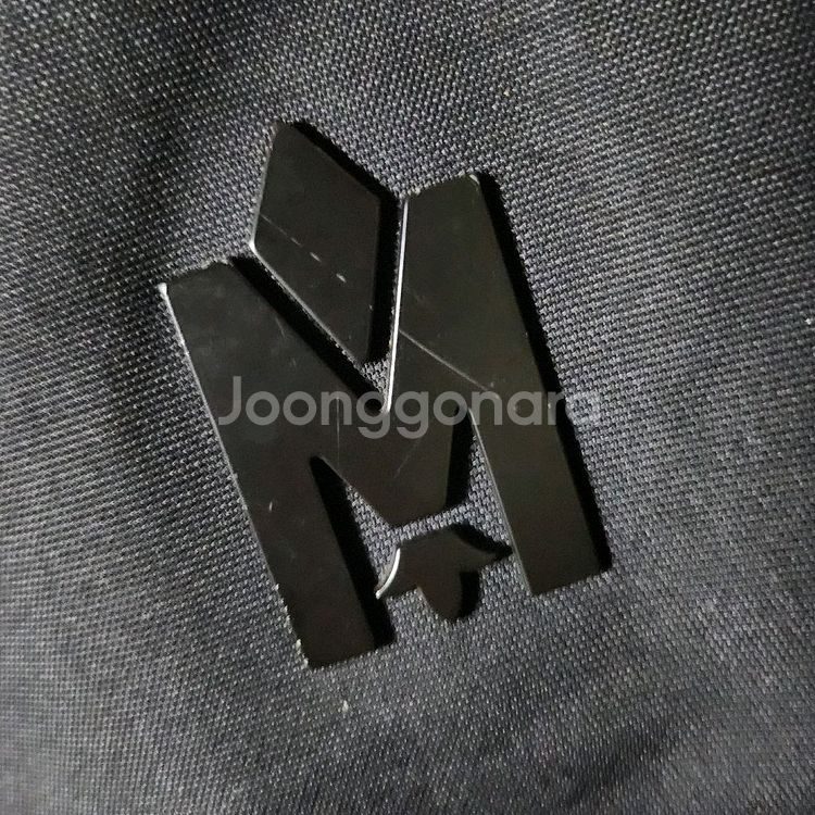 21FW 맥케이지 딕슨 블랙퍼 패딩 40사이즈 블랙--2