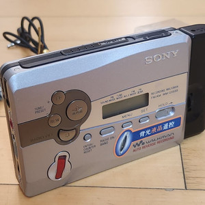 SONY 소니 워크맨 WM-GX688 테이프 라디오
