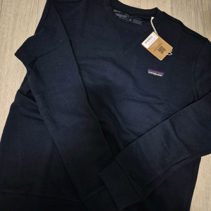 (새상품) 파타고니아 네이비 맨투맨