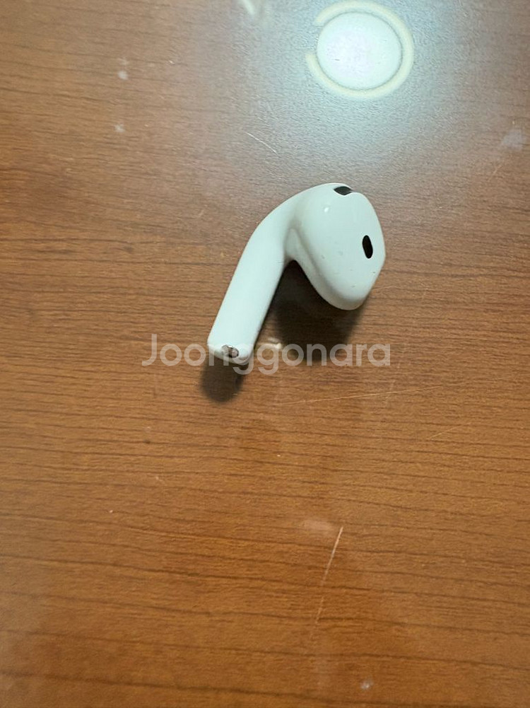 에어팟4 anc 왼쪽--0