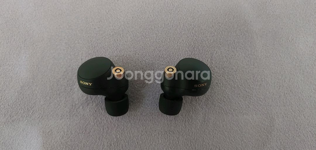 소니 WF-1000XM4 블랙--3