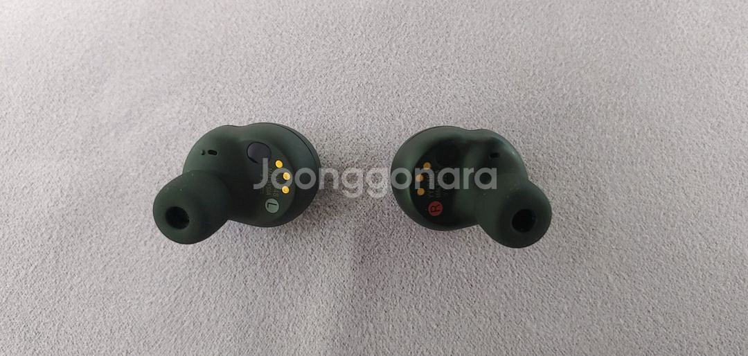 소니 WF-1000XM4 블랙--4