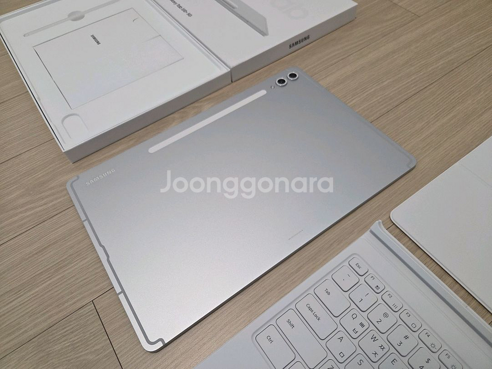 갤럭시탭S10+ 5G 512G 자급제+ 정품키보드북커버--2