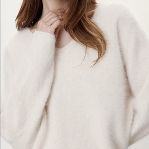 시에 블리스 루즈 앙고라 니트 아이보리