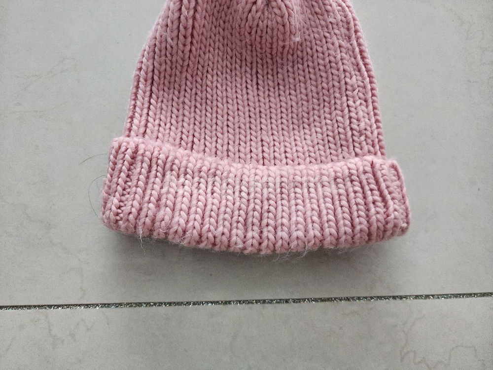 여아용 ㅡ초등고학년용 ㅡ겨울 털모자 3개팔아요--6