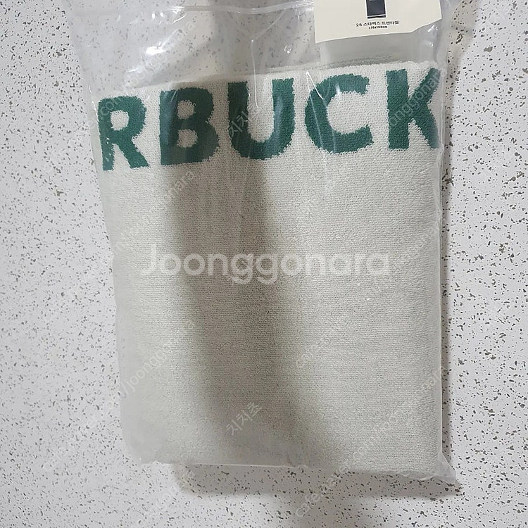 스타벅스 라코스테 트렌타월 아이보리 새상품 프리퀀시--1