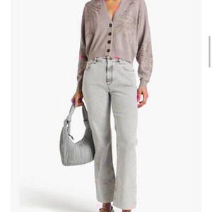 브루넬로쿠치넬리플레어진