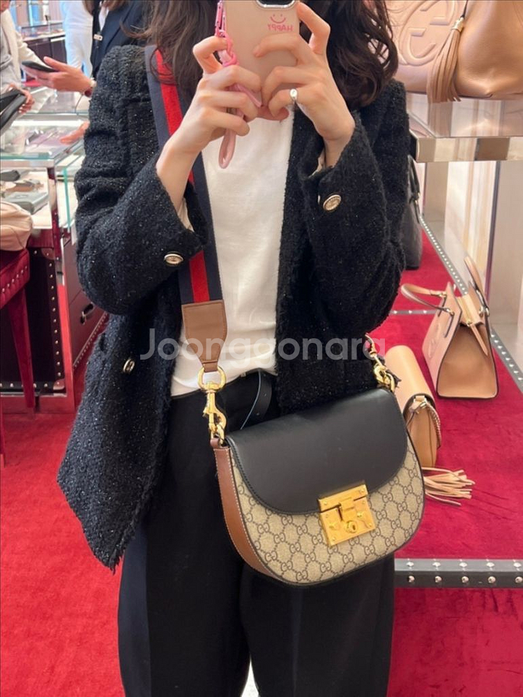 구찌 GG 패드락 크로스백--0