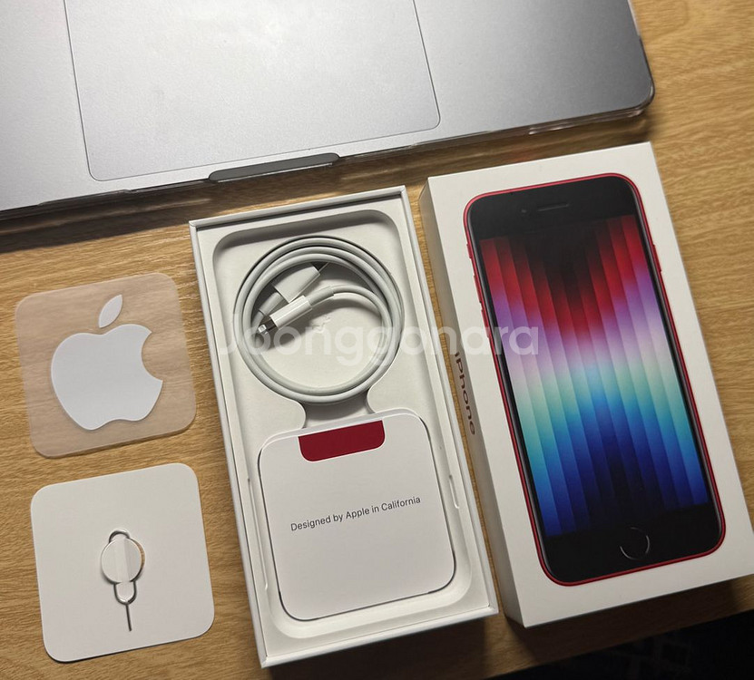 아이폰SE3 레드 128GB 풀박스--6