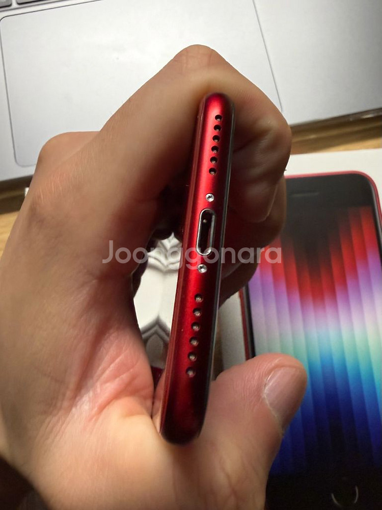 아이폰SE3 레드 128GB 풀박스--5