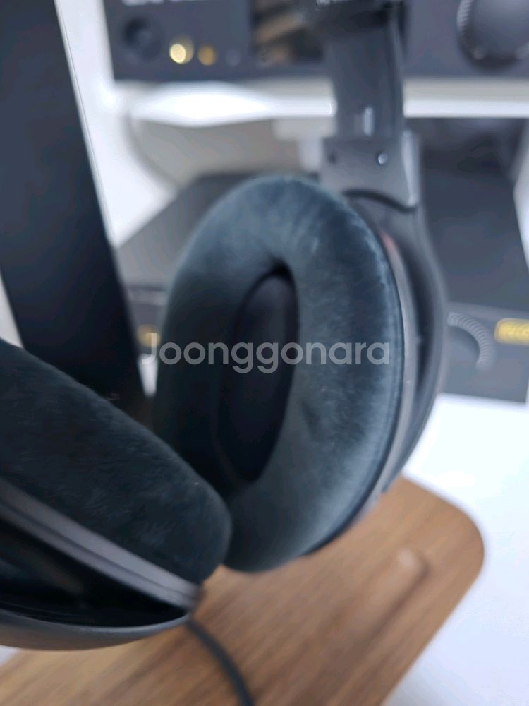 hd560s 오픈형헤드셋 판매합니다.--2