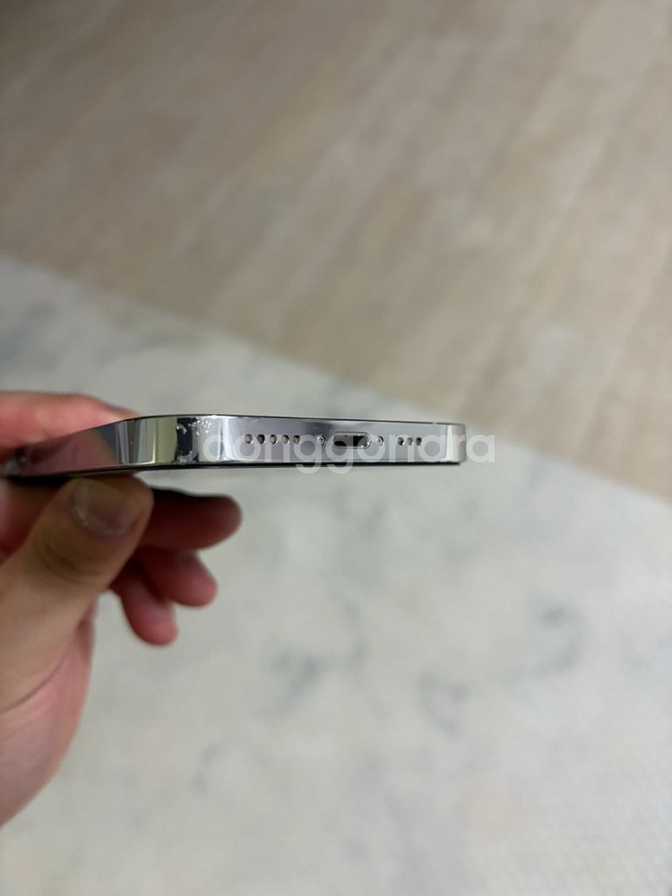 아이폰 14프로 실버 1테라--5