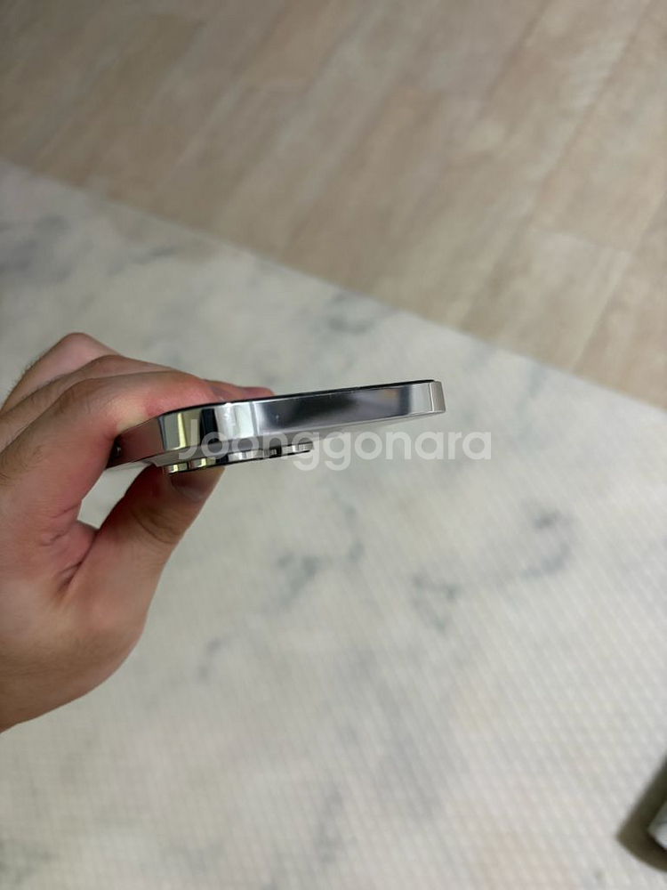 아이폰 14프로 실버 1테라--10