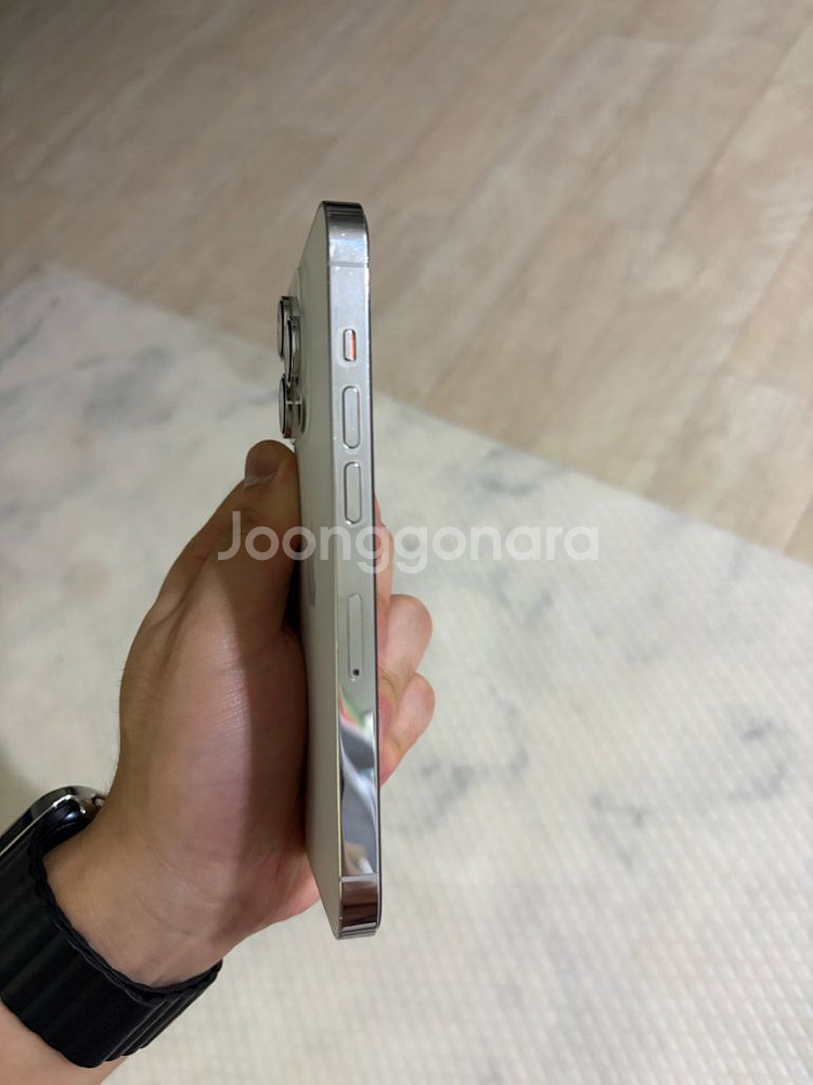 아이폰 14프로 실버 1테라--9