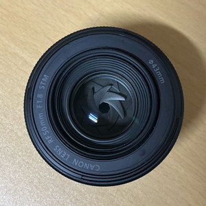 캐논 rf 50mm f1.8 렌즈