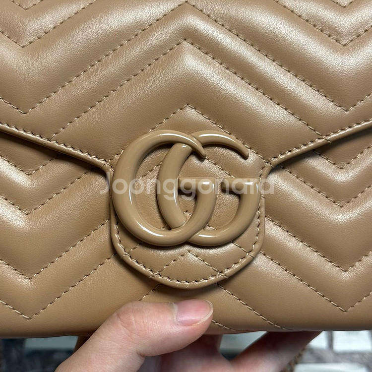 [풀구성] 구찌 GG 마틀라세 미니 체인백 핑크베이지--1