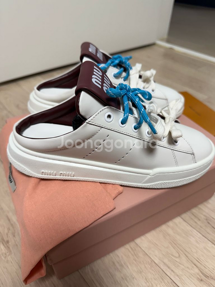 미우미우 뮬 운동화--0