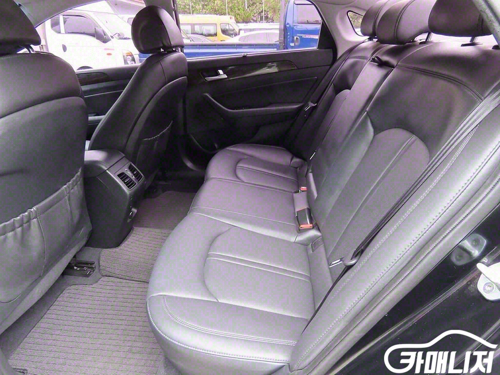 [현대]LF 쏘나타 2.0 스마트 스페셜 #앱특가--4