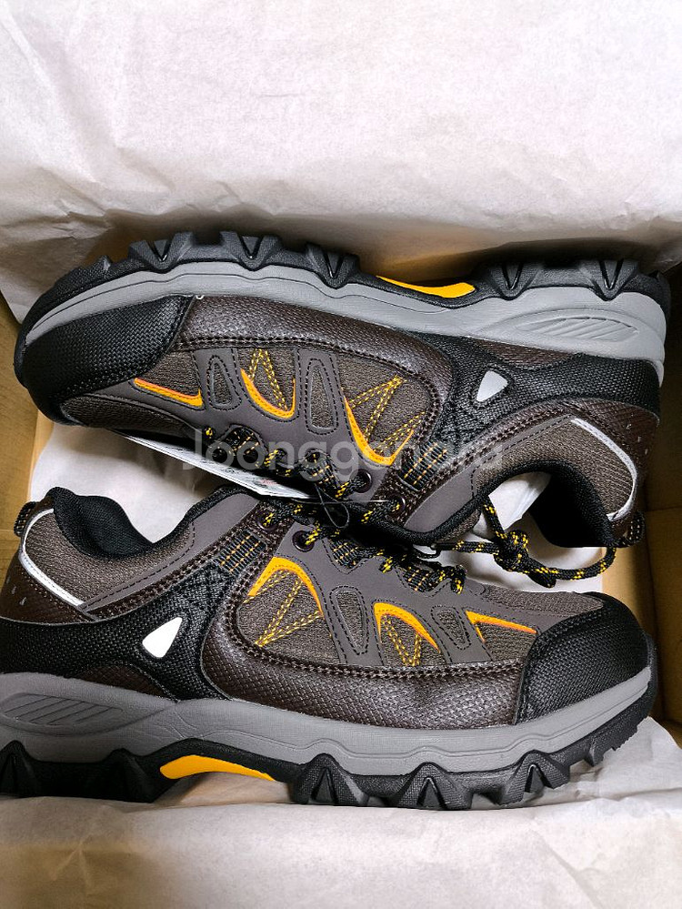 [(새상품)]등산화 프로월드컵265 트레킹화 운동화--1