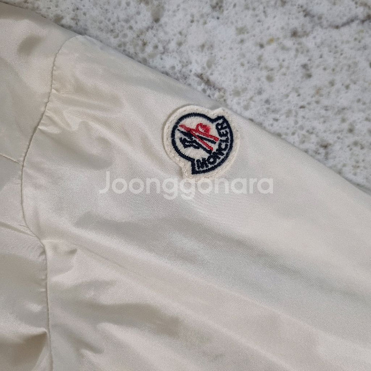 몽클레어 키즈 바람막이 2y--2