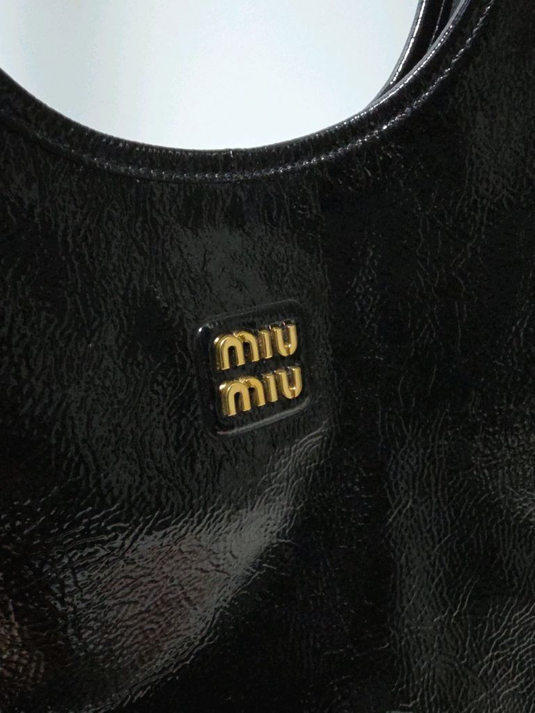 미우미우 블랙 페이던트 아이비백 토트--1