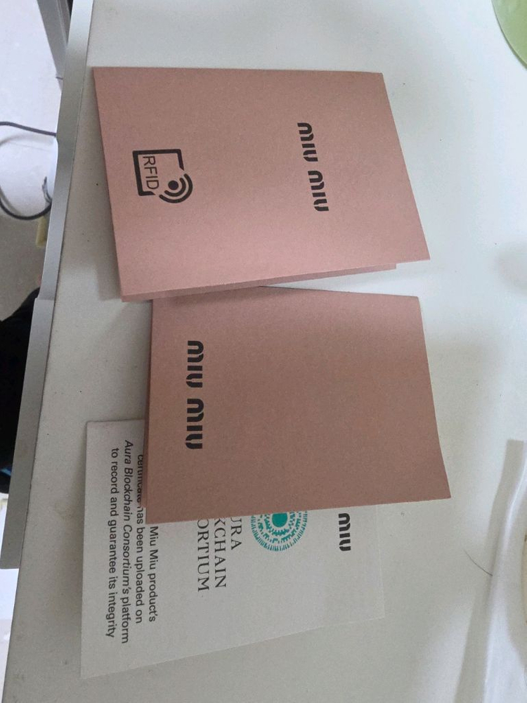 미우미우 블랙 페이던트 아이비백 토트--8