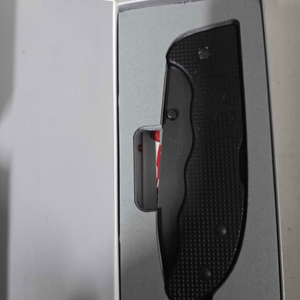 빅토리녹스 에보크 BS 알록스 캠핑 폴딩 나이프 팝니다