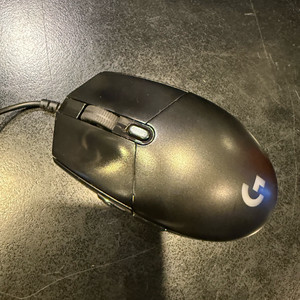 로지텍 g102마우스