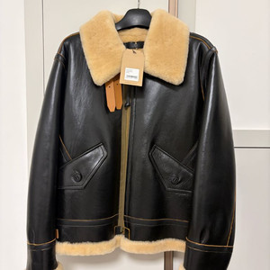 이스트로그 25FW AIRBORNE 무스탕 새상품L