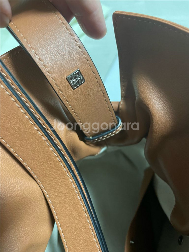 로에베 플라멩코백 미듐--3