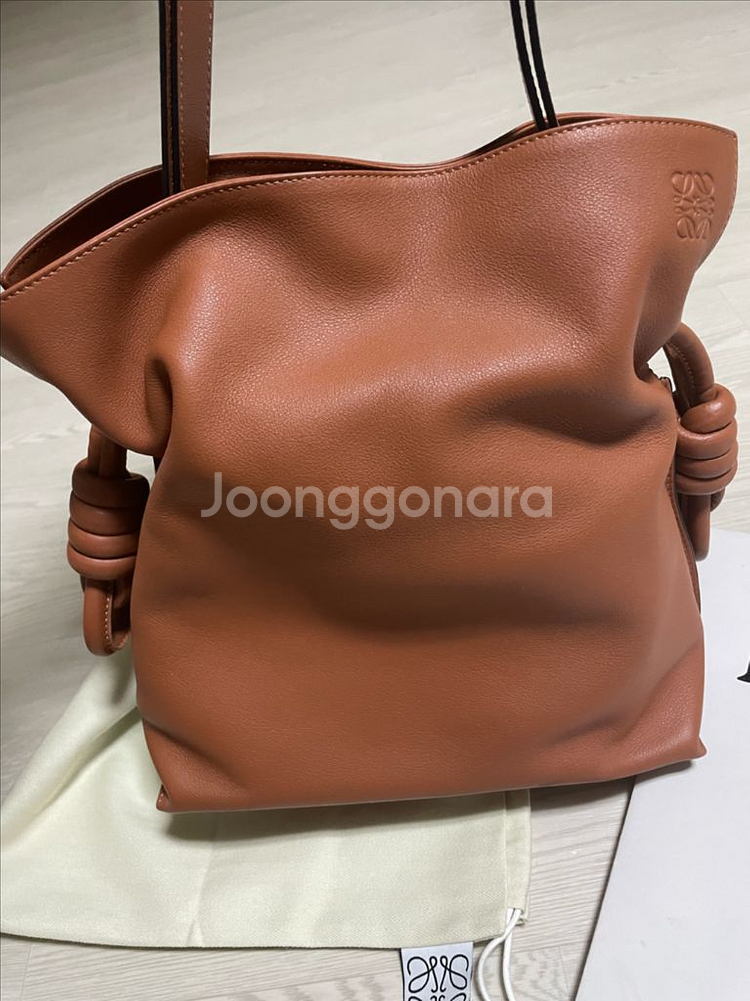 로에베 플라멩코백 미듐--1