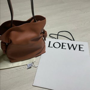 로에베 플라멩코백 미듐